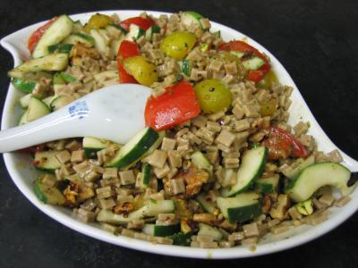 salade végétarienne aux crozets et aux mirabelles