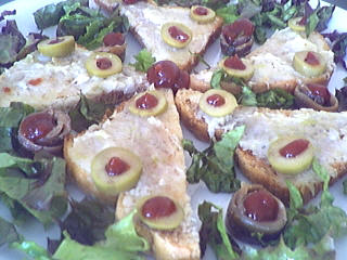 canapés à l'ail