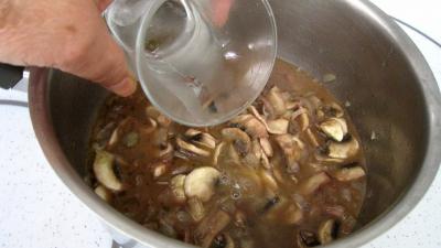 Sauce aux échalotes au vin - 4.3