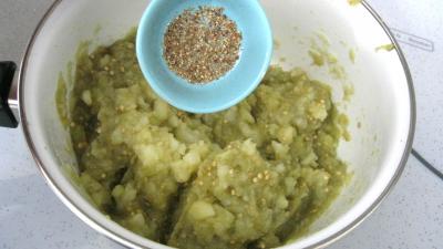 Purée d'aubergines et confit d'oignons et de tomates - 8.1
