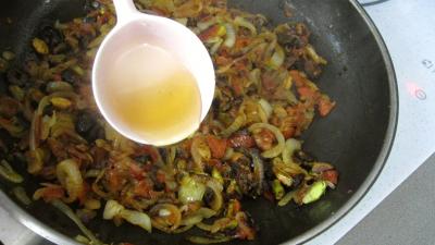 Purée d'aubergines et confit d'oignons et de tomates - 11.2