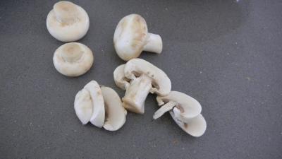 Blancs de poulet en papillotes aux herbes aromatiques et au roquefort - 5.1