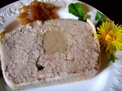 veau : Part de terrine de campagne au foie gras