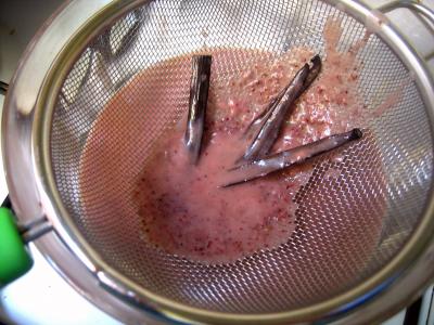 Recette Foie gras sauce aux airelles et poireaux