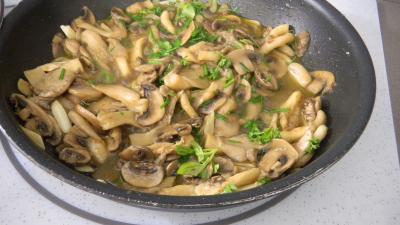 Merlan aux champignons de Paris et pleurotes - 9.3