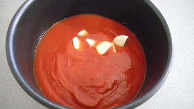 Amuse-bouche moléculaire à la tomate et mozzarella - 5.1