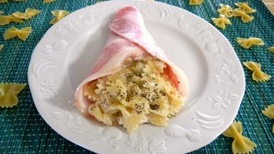 Amande effilée : Assiette de ricotta et ses pâtes papillon aux endives