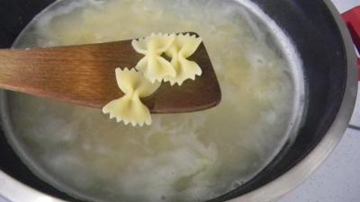 Recette Ricotta et ses pâtes papillon aux endives
