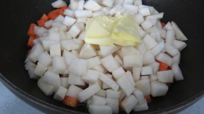 Ailerons de poulets sautés aux navets - 6.1
