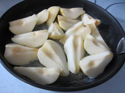 Epaule d'agneau aux poires et à la cannelle - 7.3