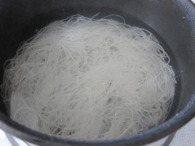 Vermicelle de riz et crevettes en salade - 3.2