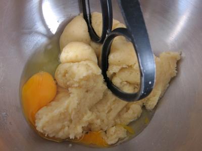 Gougère au brie - 4.1