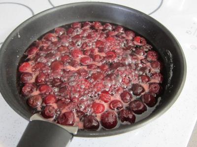 Gâteau Basque fourré aux cerises - 5.3