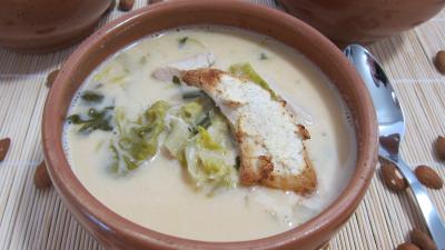 Recette Soupe de poulet au lait d'amandes et de noix de coco