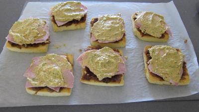 Sandwichs à l'aubergine et au jambon - 10.2
