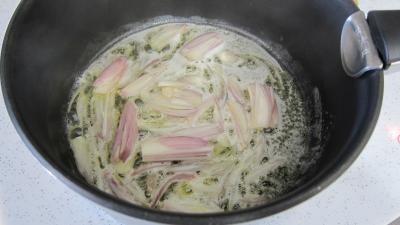 Loup de mer et sa sauce au champagne - 4.3