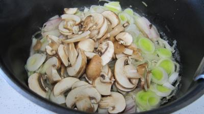 Loup de mer et sa sauce au champagne - 5.1